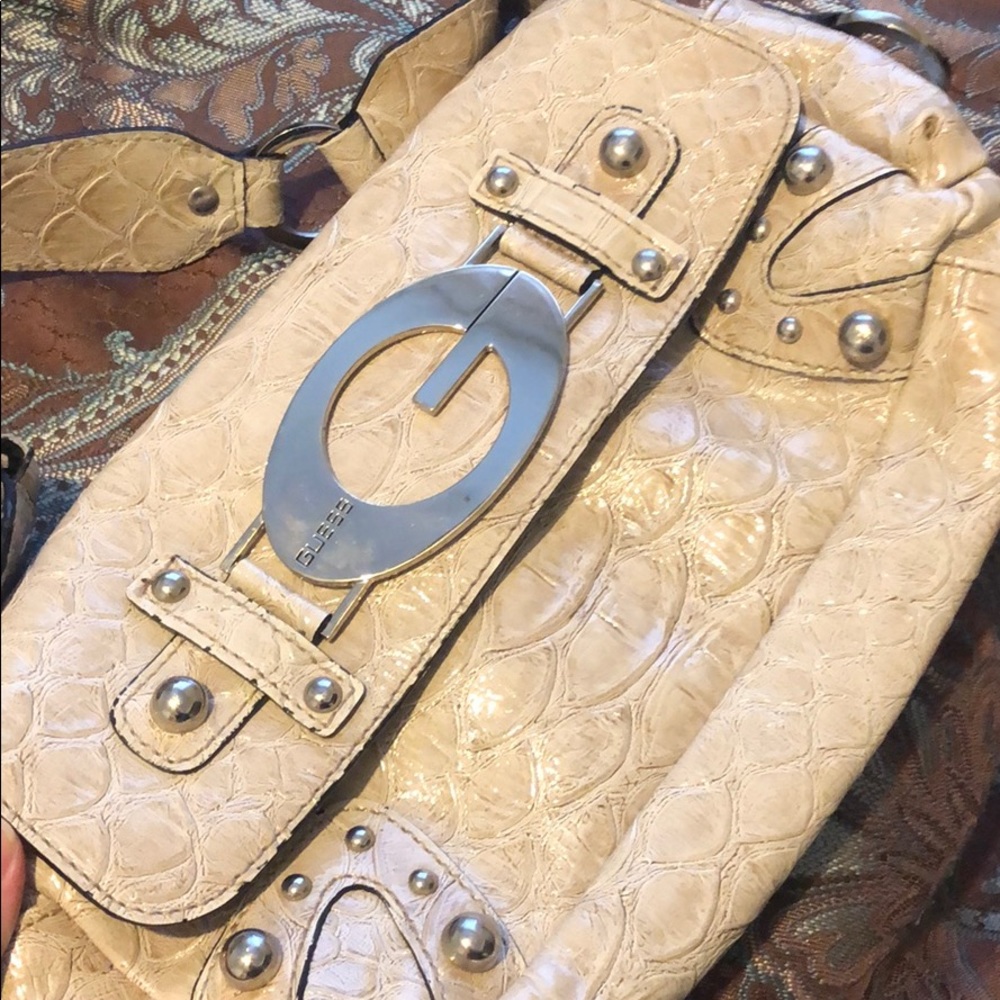 Guess purse